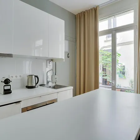 Au Coeur De Pour 2 Personnes By Weekome Apartment Paris